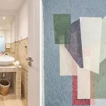 Sunny 2-bedroom Pool & Terrace Apartment Estepona