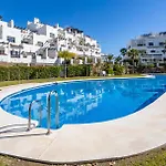 Sunny 2-bedroom Pool & Terrace